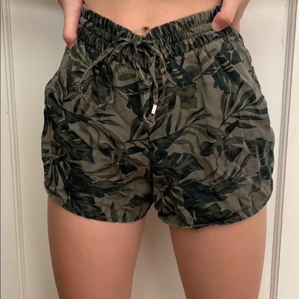 old navy palm tree shorts